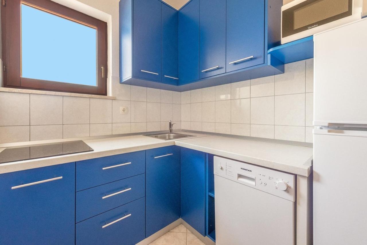 Apartments Ivana-Mira Okrug Gornji Exteriör bild