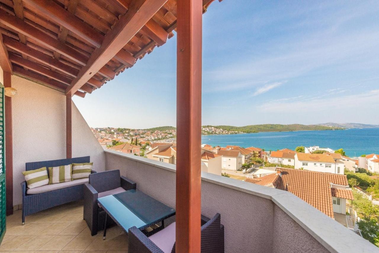 Apartments Ivana-Mira Okrug Gornji Exteriör bild